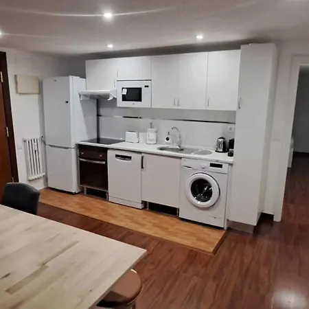 דירה Piso Nuevo Centro Doctor Casal אוביידו